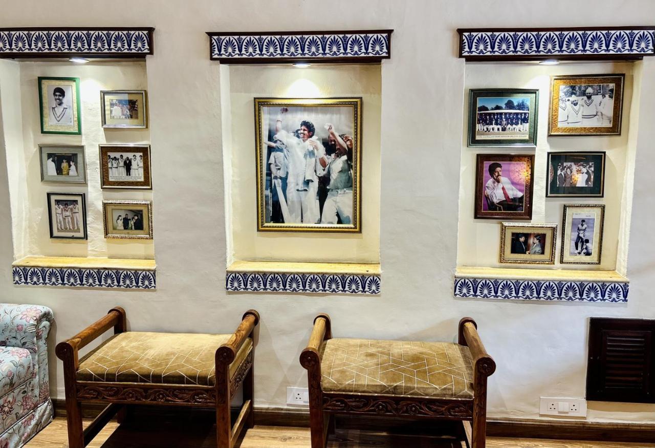 The Kaptain'S Retreat จัณฑีครห์ ภายนอก รูปภาพ